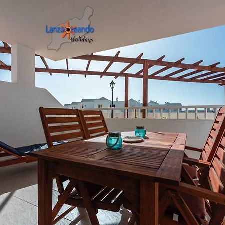 Vivienda Vacacional Ocean Pearl Costa Teguise Exterior photo