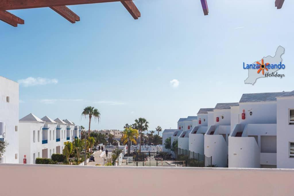 Vivienda Vacacional Ocean Pearl Costa Teguise Exterior photo
