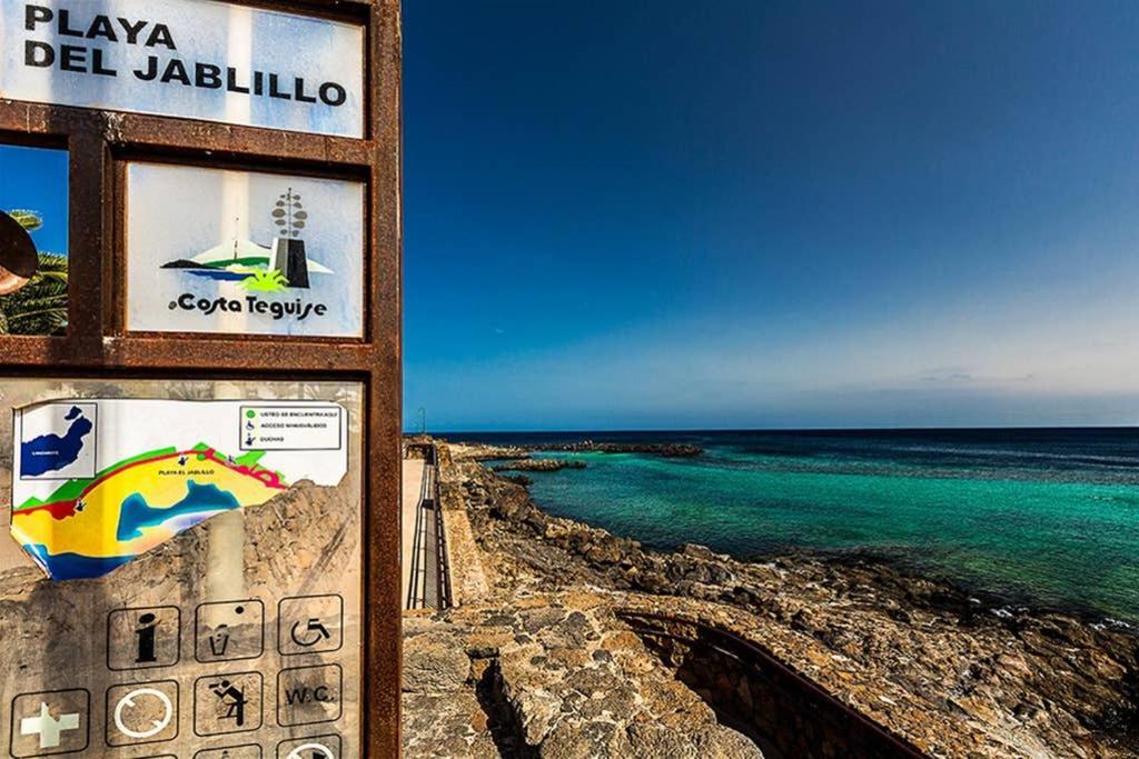 Vivienda Vacacional Ocean Pearl Costa Teguise Exterior photo